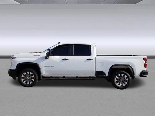 2025 Chevrolet Silverado 2500 Custom