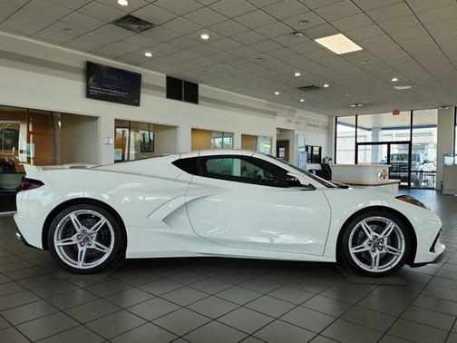 2020 Chevrolet Corvette Stingray w/3LT