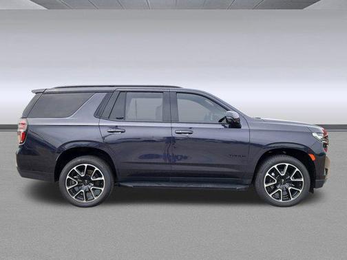 2022 Chevrolet Tahoe 4WD RST