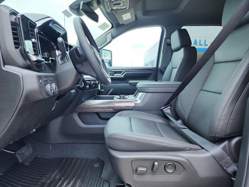 2025 Chevrolet Silverado 2500 LTZ