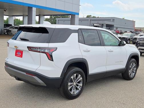 Summit White 2026 Chevrolet Equinox 1LT