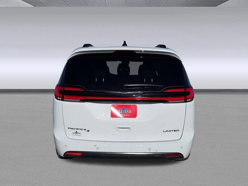 2025 Chrysler Pacifica Limited