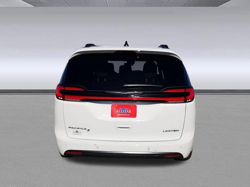 2025 Chrysler Pacifica Limited