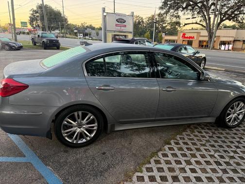 2013 Hyundai Genesis 3.8