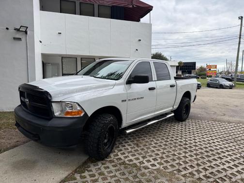 2012 RAM 1500 ST