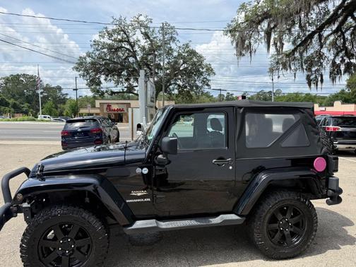 BLACK 2013 Jeep Wrangler Sahara