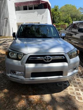 SILVER 2013 Toyota 4Runner SR5