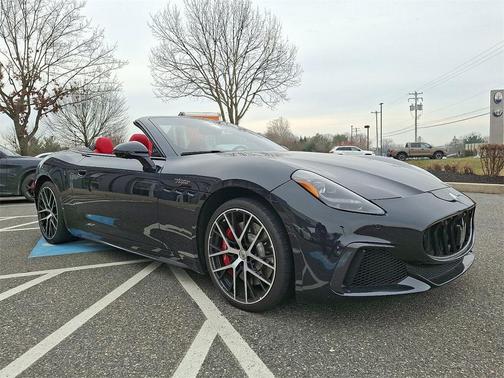 2024 Maserati GranCabrio Trofeo