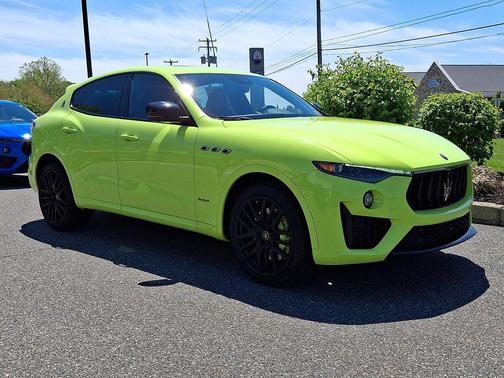 Nero 2021 Maserati Levante S GranSport