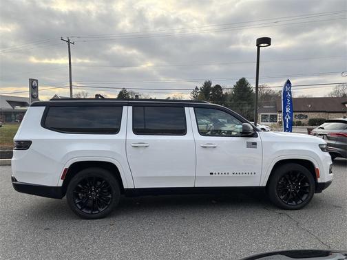 2024 Jeep Grand Wagoneer L Series II 4x4