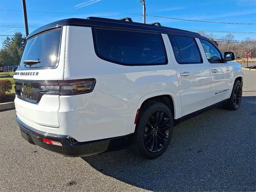 2024 Jeep Grand Wagoneer L Series II 4x4