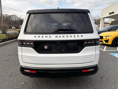 2024 Jeep Grand Wagoneer L Series II 4x4