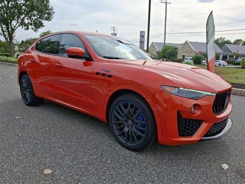 2023 Maserati Levante F Tributo