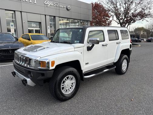 2009 Hummer H3 Base