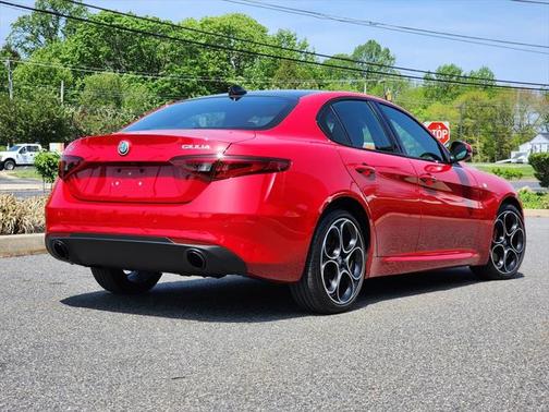 2023 Alfa Romeo Giulia Ti