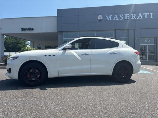 2017 Maserati Levante Base