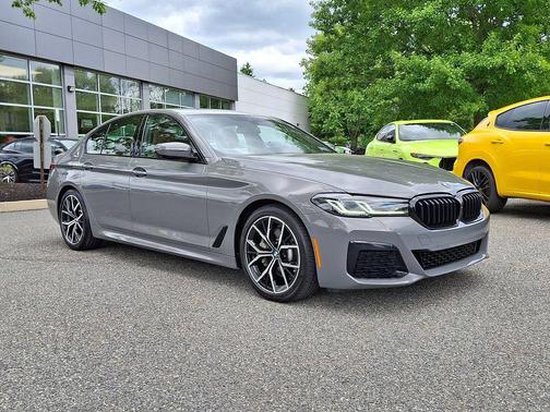 Bernina Grey Amber Effect Metallic 2021 BMW 530 xDrive