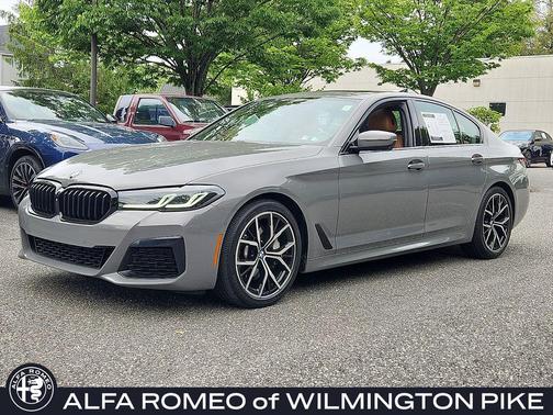 Bernina Grey Amber Effect Metallic 2021 BMW 530 xDrive
