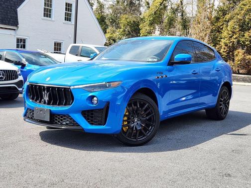Azzuro Tributo (Blue) 2022 Maserati Levante Tributo