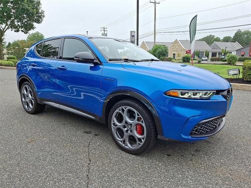 2024 Alfa Romeo Tonale Veloce EAWD