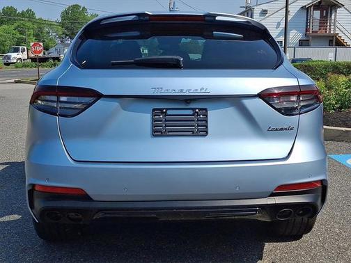 2023 Maserati Levante F Tributo