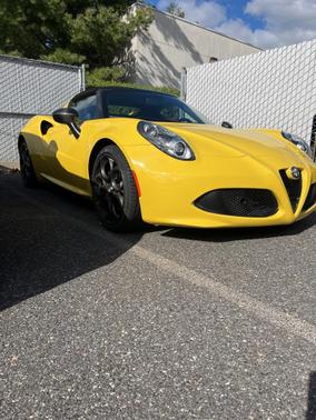 2016 Alfa Romeo 4C Spider Base