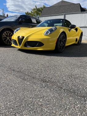 2016 Alfa Romeo 4C Spider Base