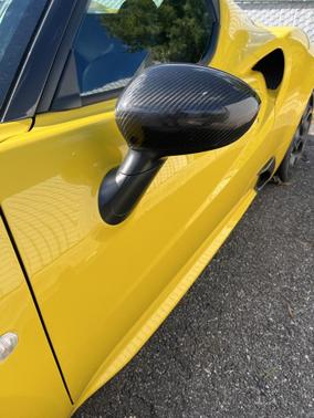 2016 Alfa Romeo 4C Spider Base