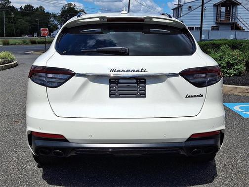 2022 Maserati Levante Modena
