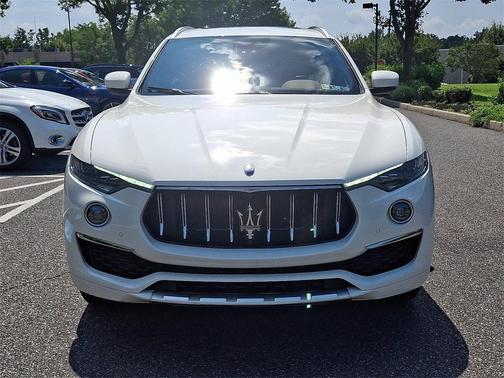 2021 Maserati Levante Base