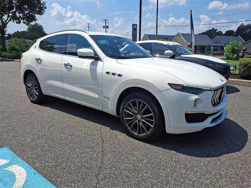 2021 Maserati Levante Base