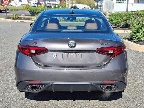 2019 Alfa Romeo Giulia Ti Sport