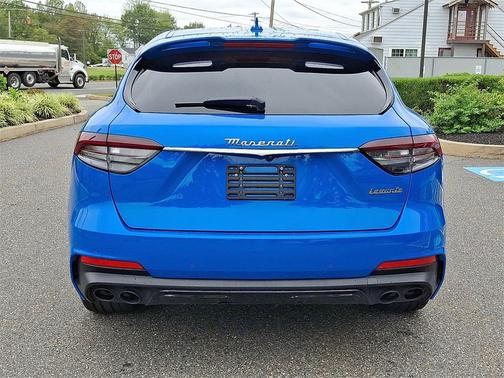 2022 Maserati Levante Tributo