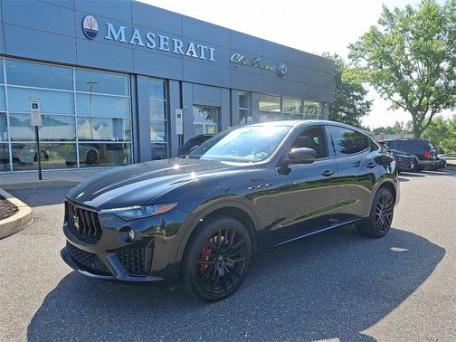2023 Maserati Levante Modena