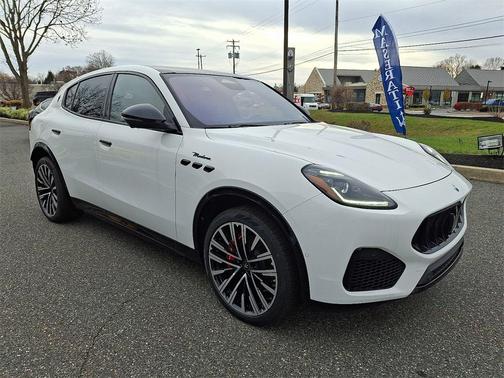 2025 Maserati Grecale Modena