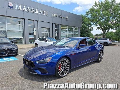 2021 Maserati Ghibli Trofeo