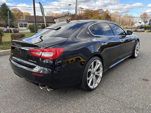 2019 Maserati Quattroporte GTS GranLusso