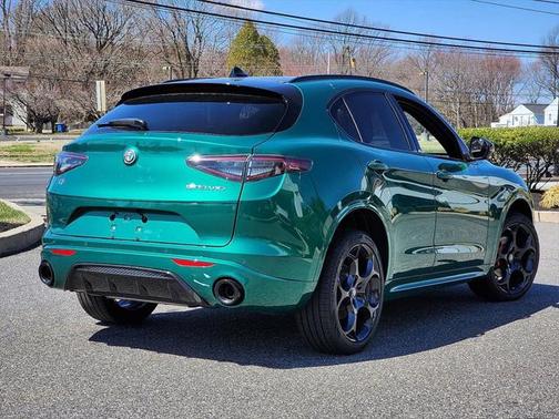 2025 Alfa Romeo Stelvio