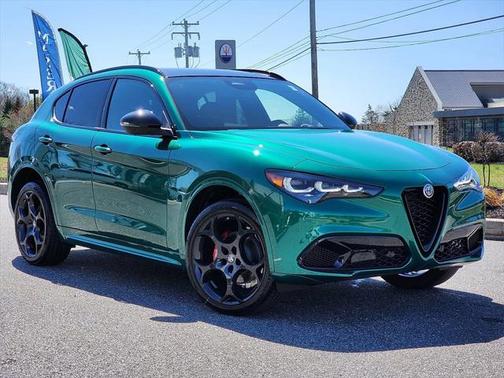 2025 Alfa Romeo Stelvio