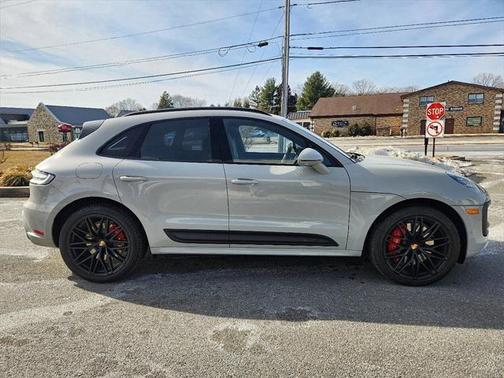2023 Porsche Macan GTS