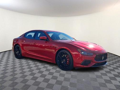 Nero 2021 Maserati Ghibli Trofeo