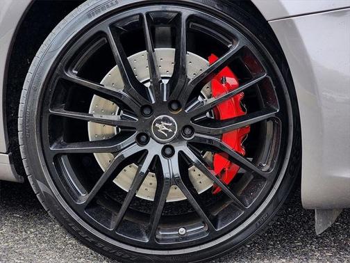 2021 Maserati Ghibli Trofeo