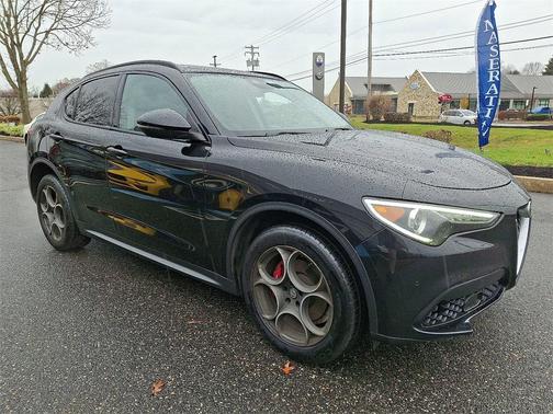 2018 Alfa Romeo Stelvio Sport