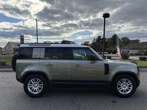 2021 Land Rover Defender 110 S