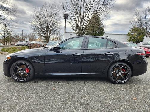 2024 Alfa Romeo Giulia Ti