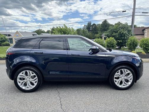 Portofino Blue Metallic 2021 Land Rover Range Rover Evoque SE