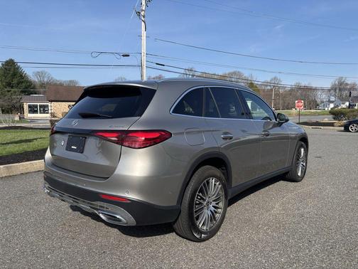 2024 Mercedes-Benz GLC 300 4MATIC