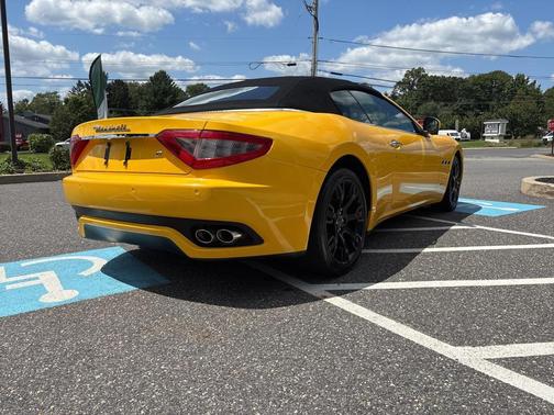 2011 Maserati GranTurismo S