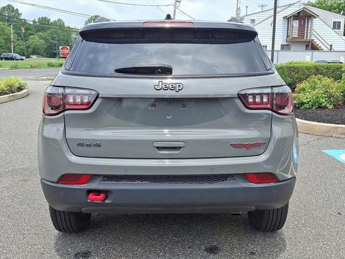 2024 Jeep Compass Trailhawk