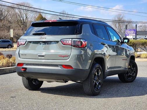 2024 Jeep Compass Trailhawk